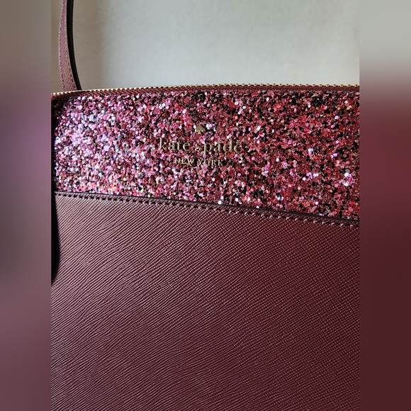 Kate Spade Flash Glitter Large Tote in Cherrywood, Saffiano Leather, EUC - Picture 4 of 12